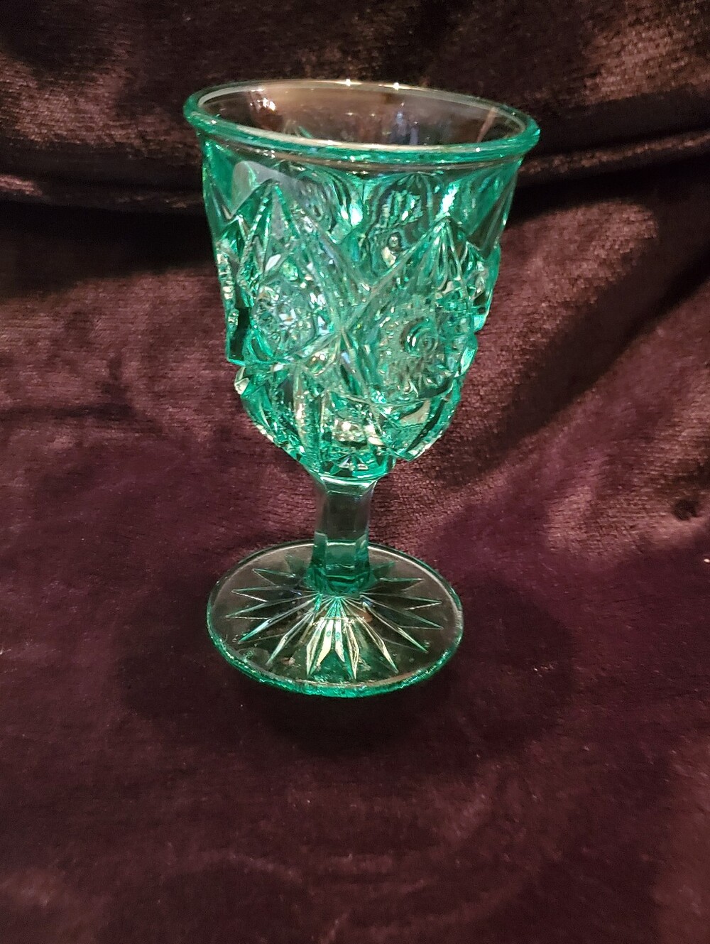Vintage Imperial Aqua Glass Water Goblet Feather Notching